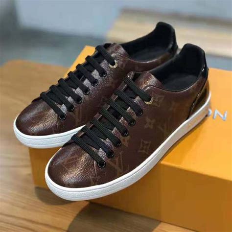 louis vuitton women's frontrow sneaker